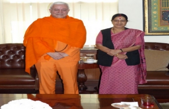 Guruji's calls on EAM and Minsiter of AYUSH