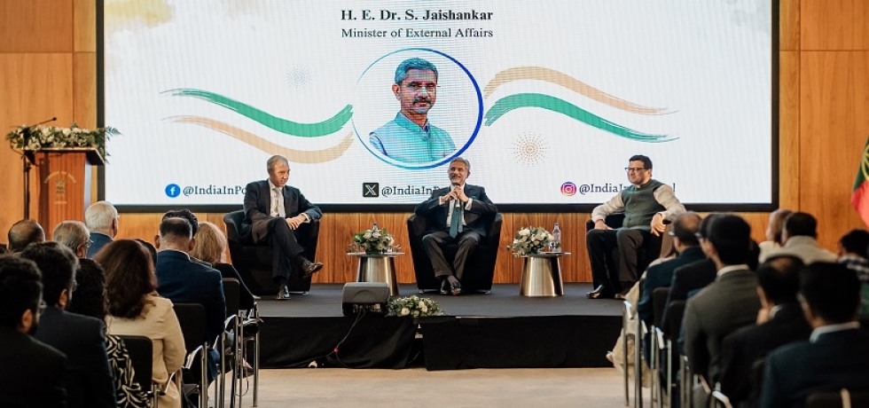 H.E Dr S Jaishankar and H.E Joao Cravinho interacted with members of the Indian community, 1 November 2023