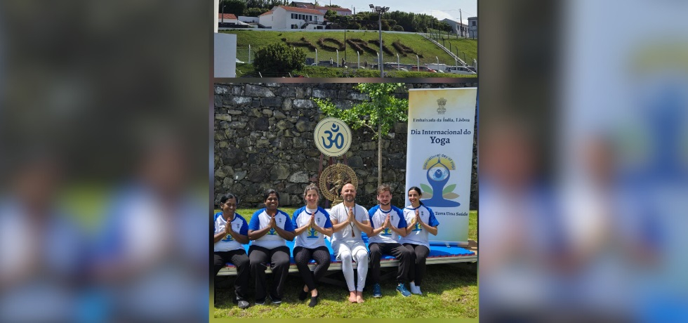  Embassy celebrated International day of yoga in Horta Island of Acores