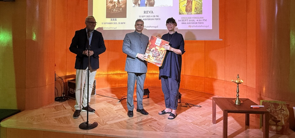 Ambassador Inaugurated three day Indian Film Festival in Porto