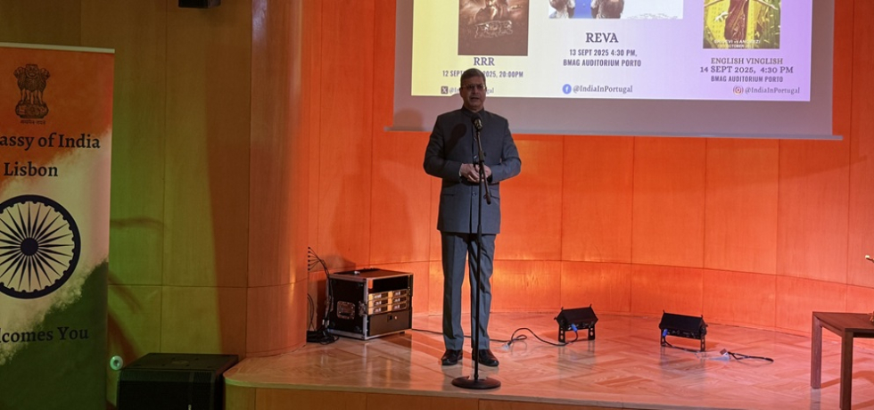 Ambassador Inaugurated three day Indian Film Festival in Porto