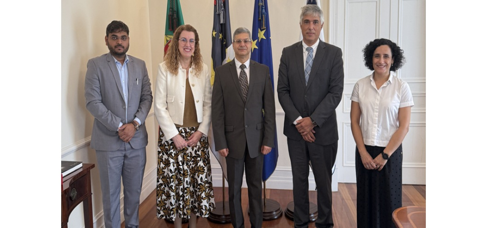 Ambassador Met with Vice Rector and Administrative Authorities of Azores University in Ponta Delgada
