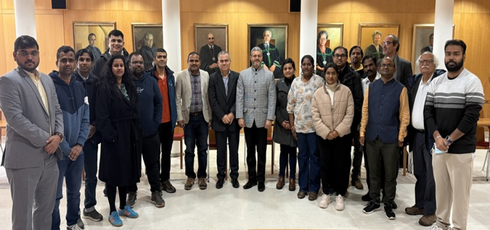 Ambassador Undertakes an Official Visit to the University of Aveiro