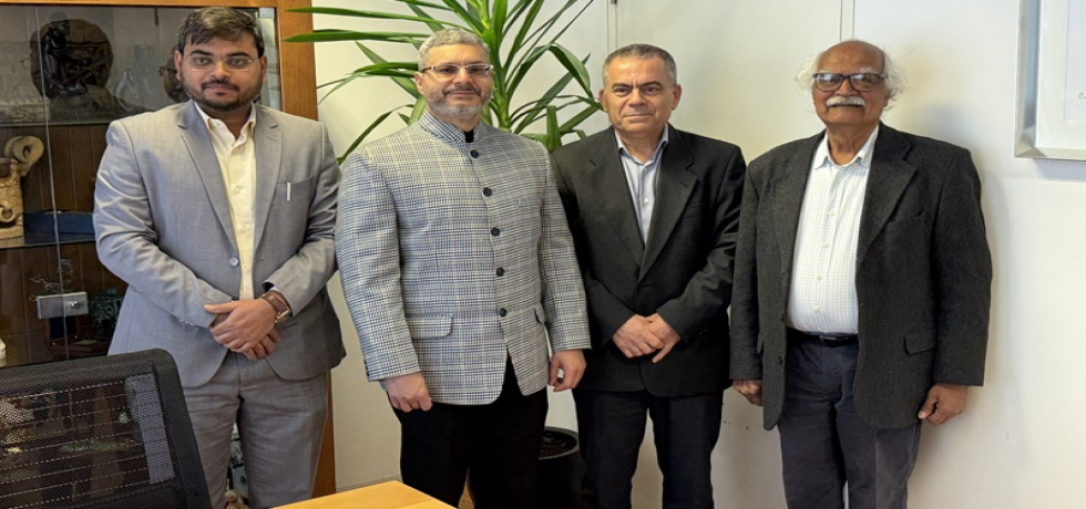 Ambassador Undertakes an Official Visit to the University of Aveiro