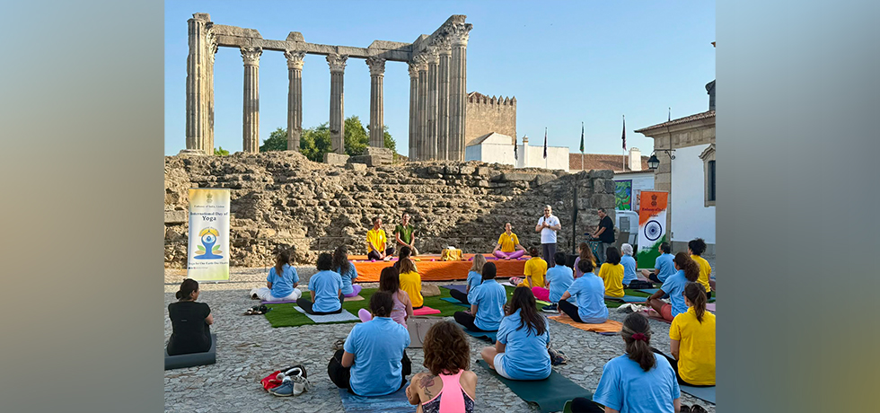 The Ambassador inaugurated the International Day of Yoga 2026 celebrations at the iconic Roman Temple in Évora, the European Capital of Culture 2027.